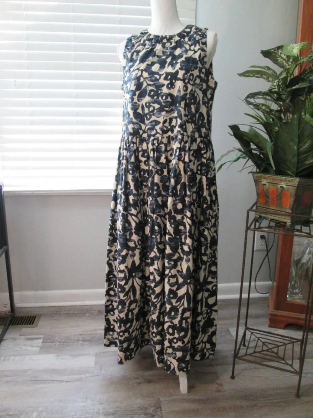 MAXMARA Marlena Print Sleeveless Dress NWT Sz 6 - Picture 4 of 13